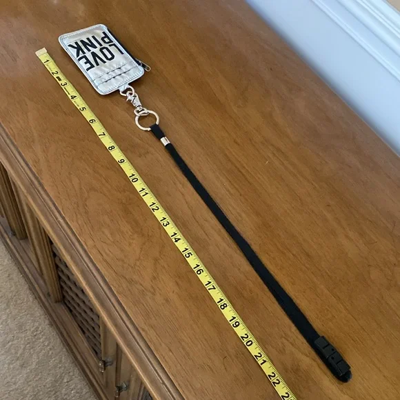 PINK VICTORIA’S SECRET SILVER LANYARD ID HOLDER - Picture 8 of 9